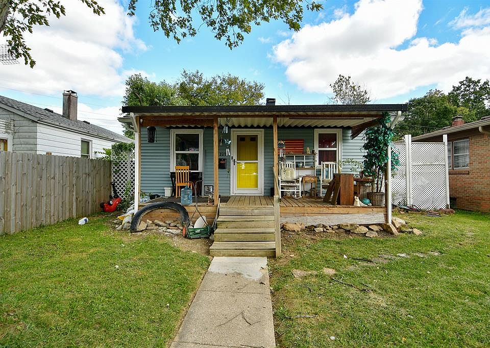 1st image of 229 N 5th Ave