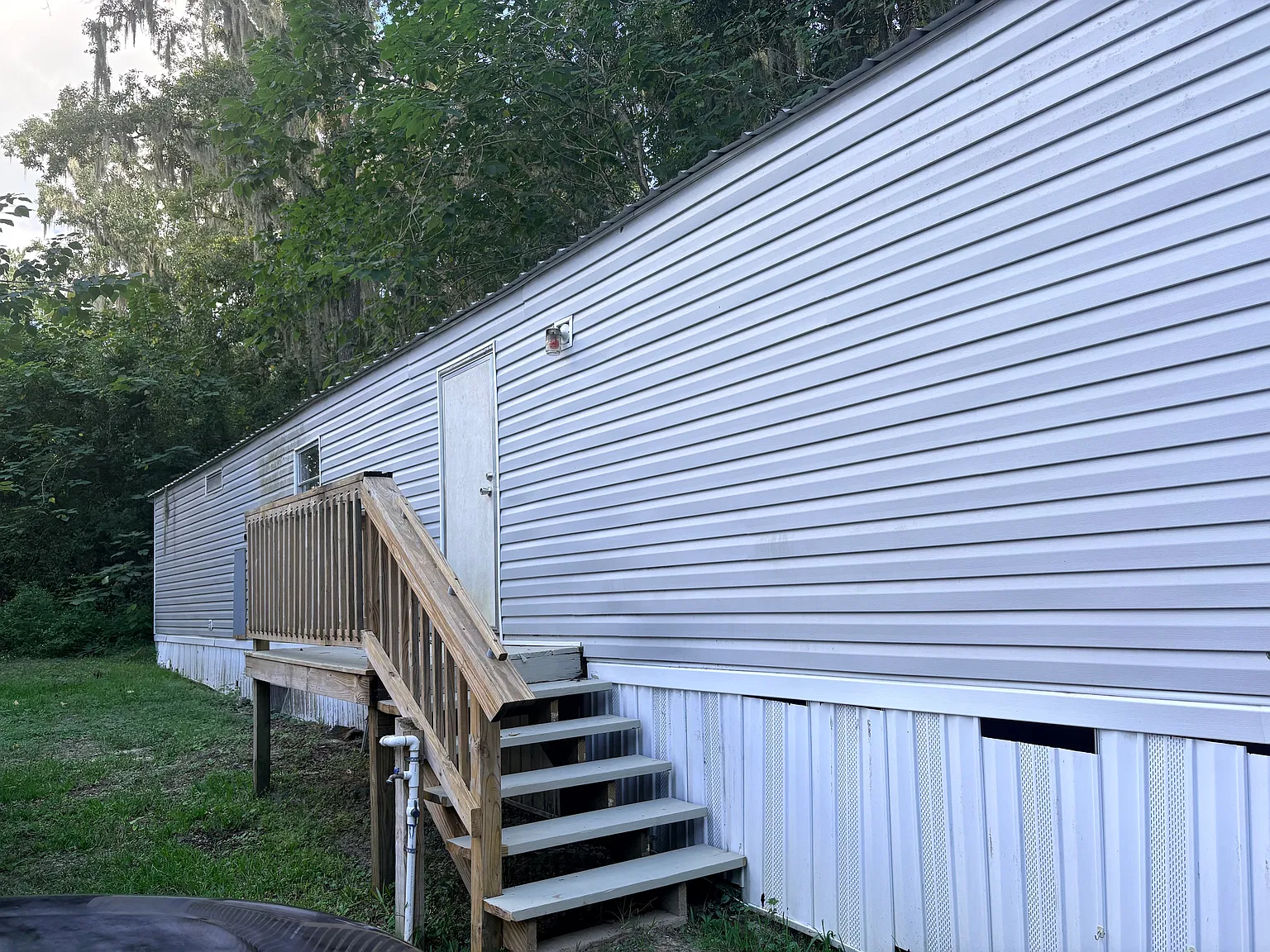 3530 S Pine Ave — Photo 1