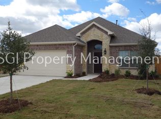 7704 Cottonwood Dr, Greenville, TX 75402