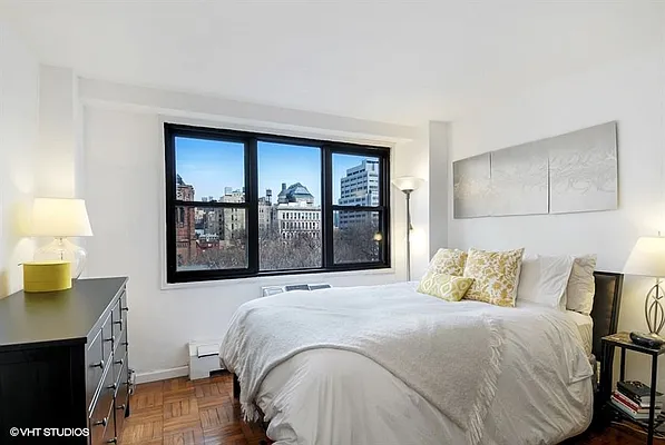 Sold by HomeDax Real Estate | media 21