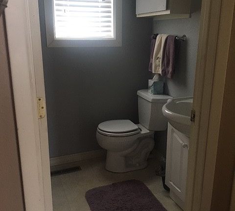Main floor bathroom