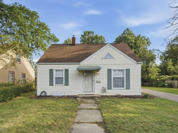 1210 Plymouth St NW, Massillon, OH 44646