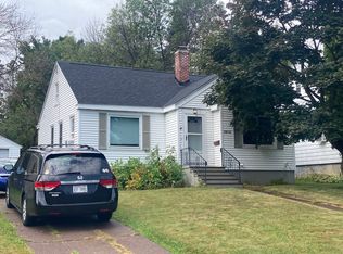 1815 Dunedin Ave, Duluth, MN 55803