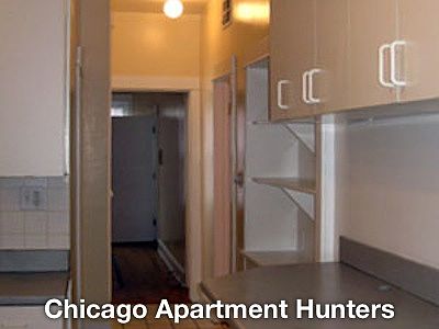 2nd image of 2325 W Fullerton Ave Unit 1