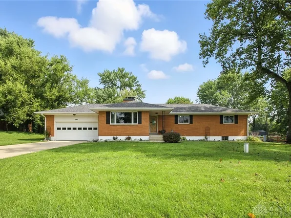 2942 Chal Mar Dr, Dayton, OH 45431