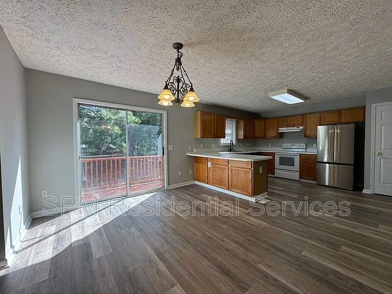 8985 Stephens Church Rd — Photo 8