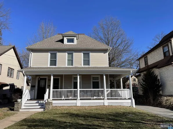 223 Godwin Ave, Ridgewood, NJ 07450