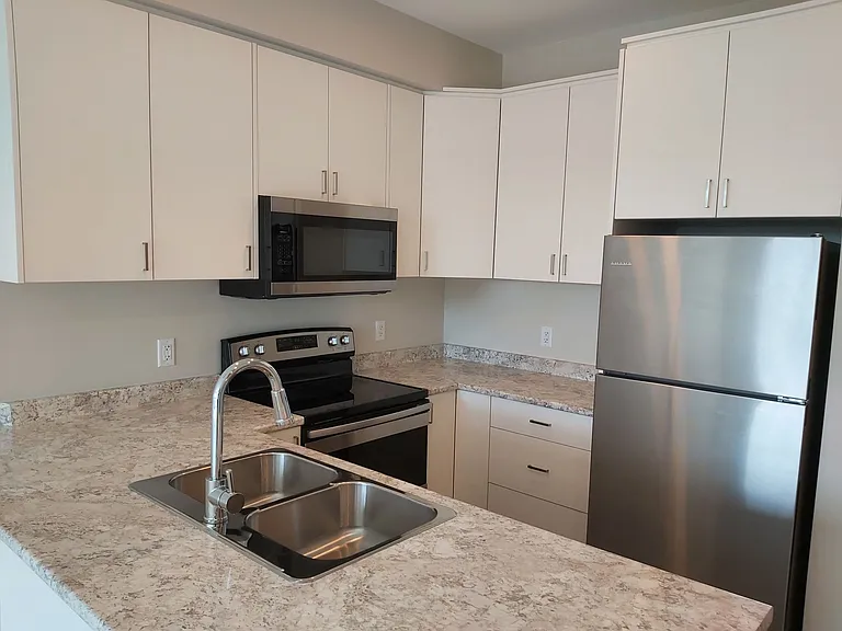 665 Redington Ave #403 — Photo 26