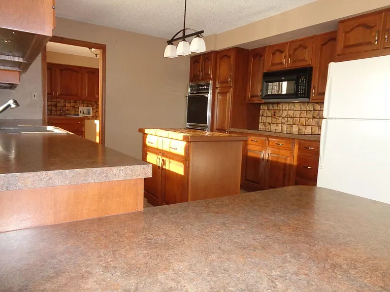 303 N Kansas Ave #201 — Photo 6