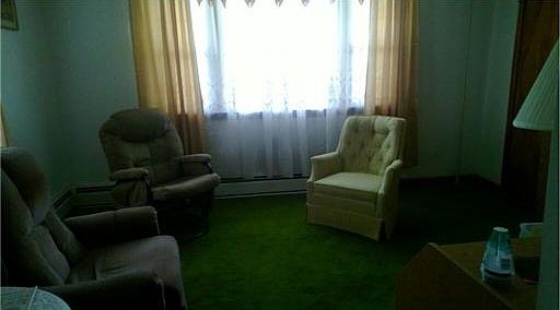 2nd image of 244 Woodbridge Ave