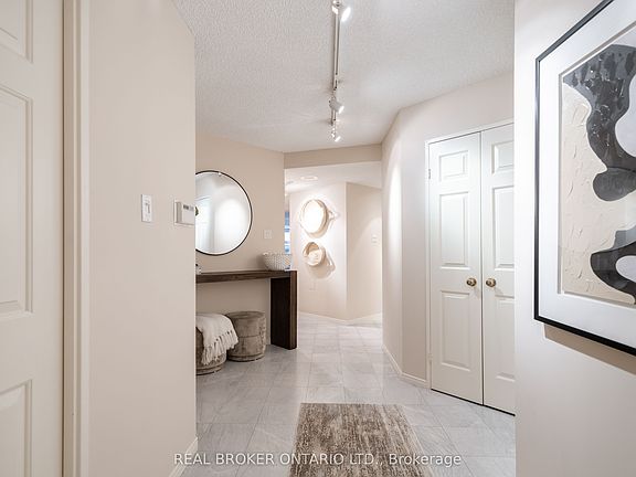 3rd image of 131 Beecroft Rd #306