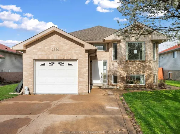 2336 Radcliff Ave, Windsor, ON N8P 1V5