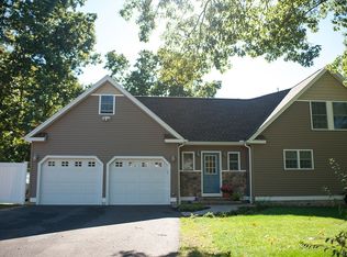 827 Meriden Ave, Southington, CT 06489