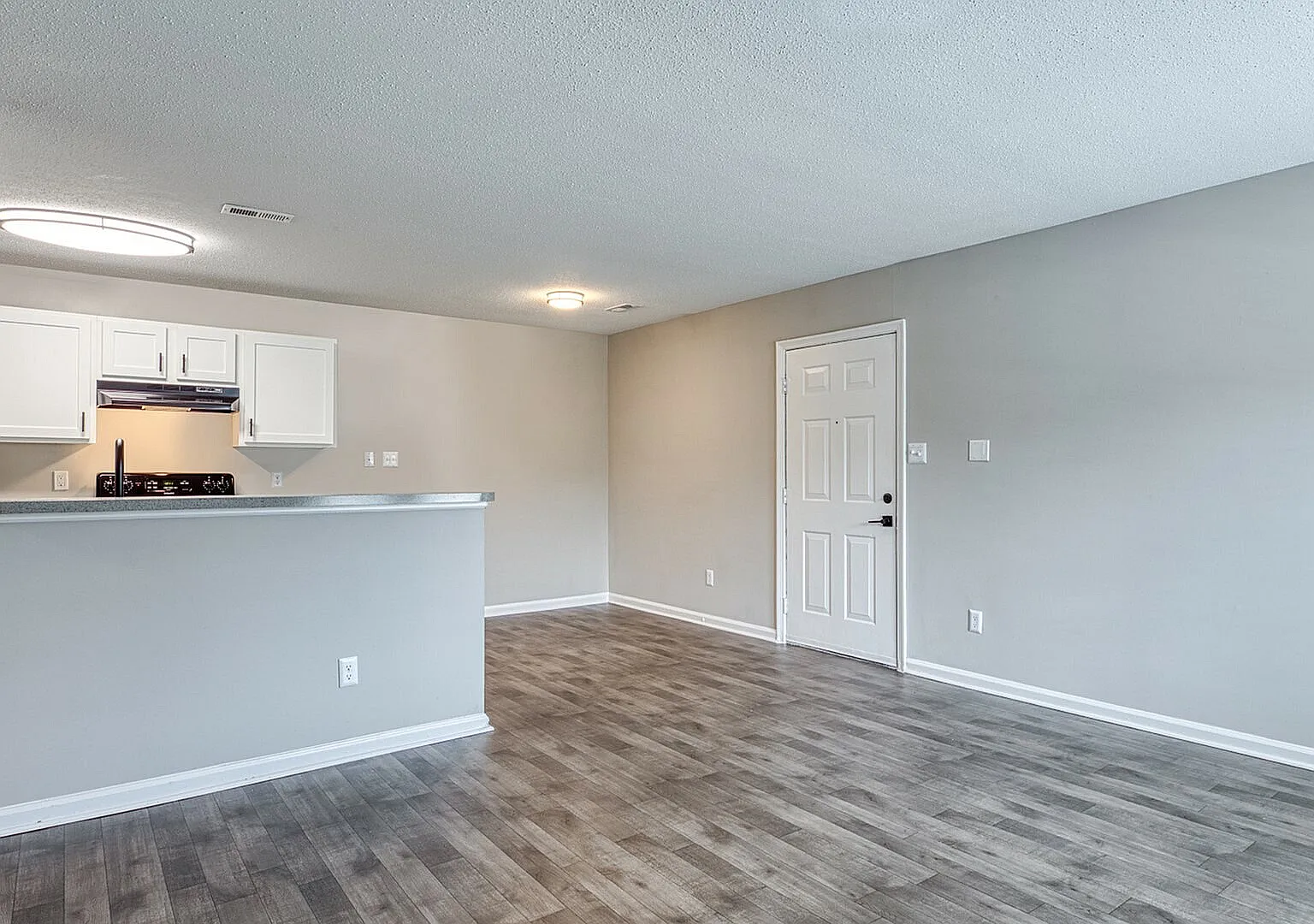 Eastwyck Village Apartments — Photo 4