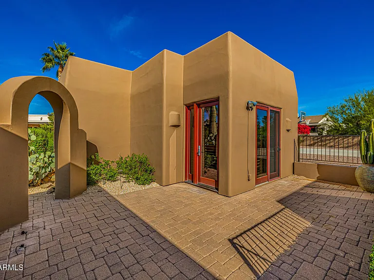 8406 E Calle Buena Vis — Photo 74