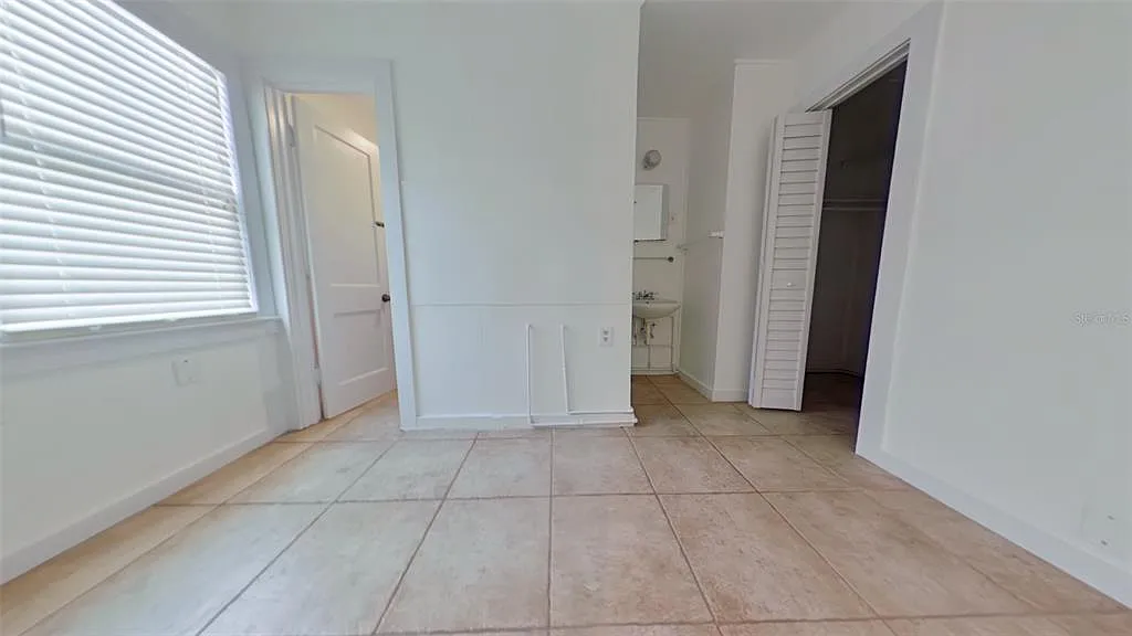1 bed, 1.0 bath, 800 sqft, $1,350 — Photo 3