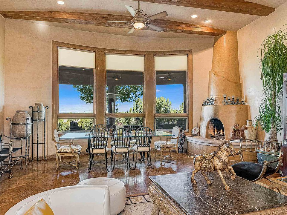 1st image of 4 La Vida Ct