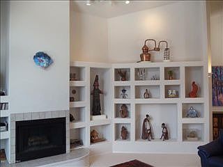 5th image of 20301 New England Dr