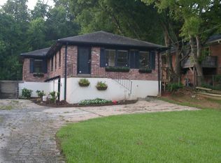 3084 Caldwell Rd NE, Brookhaven, GA 30319