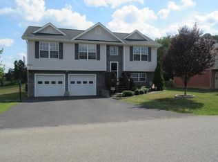 225 New Hope Rd, Jonesborough, TN 37659