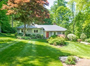60 Valeview Rd, Wilton, CT 06897