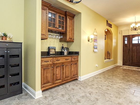3rd image of 25538 Prairiewood Ln
