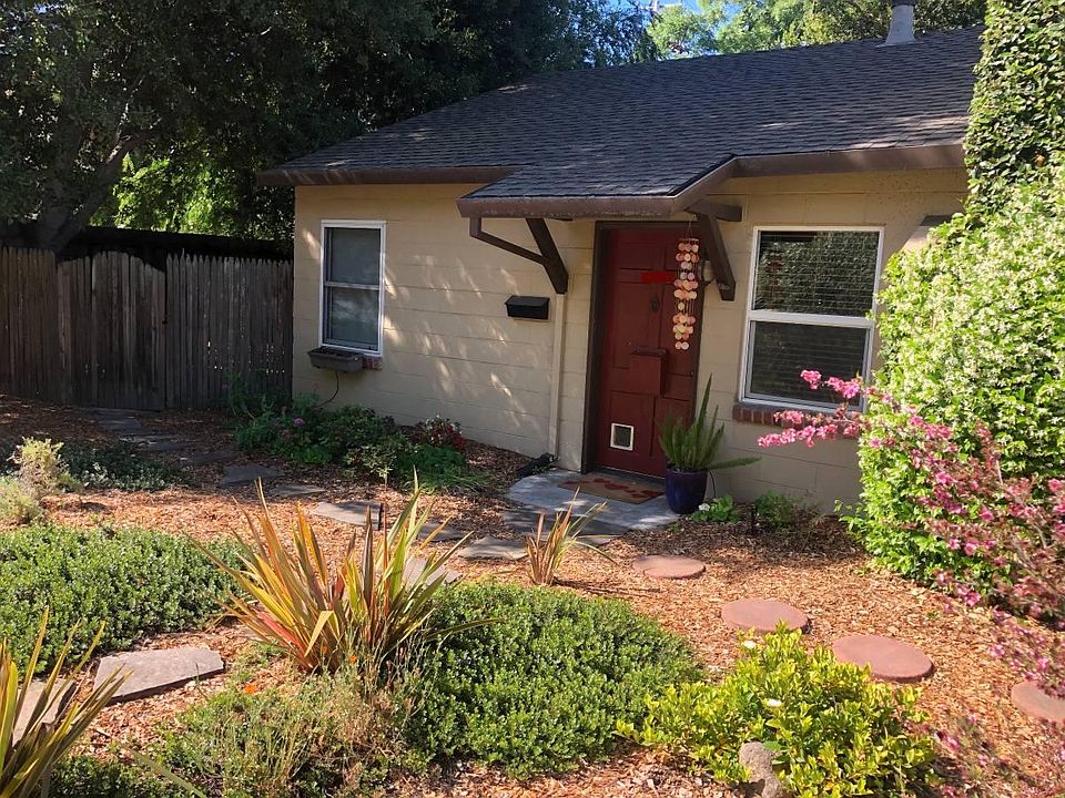 1st image of 1415 Mills Ct