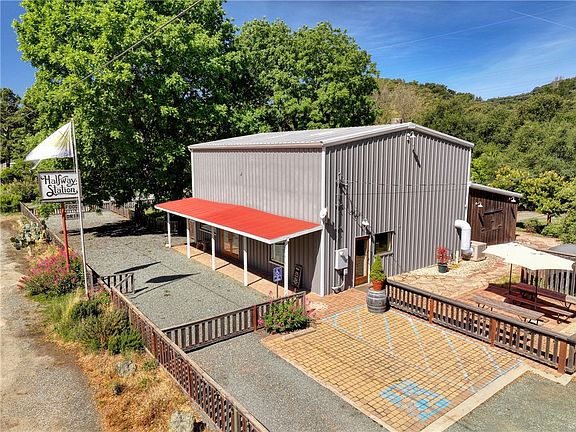 3rd image of 15050 Morro Rd