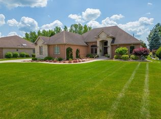 1741 Silver Hawk Dr, Crown Point, IN 46307
