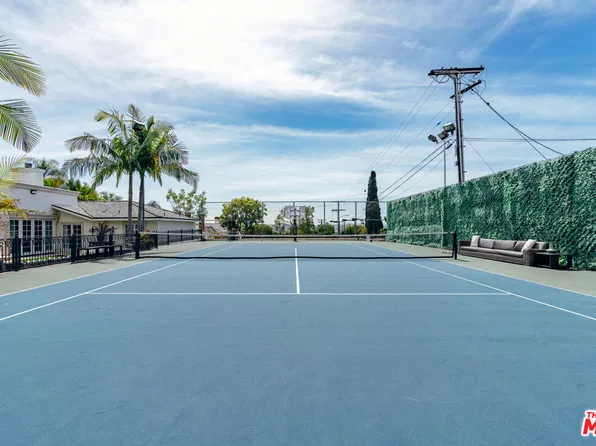727 N Alta Dr, Beverly Hills, CA 90210
