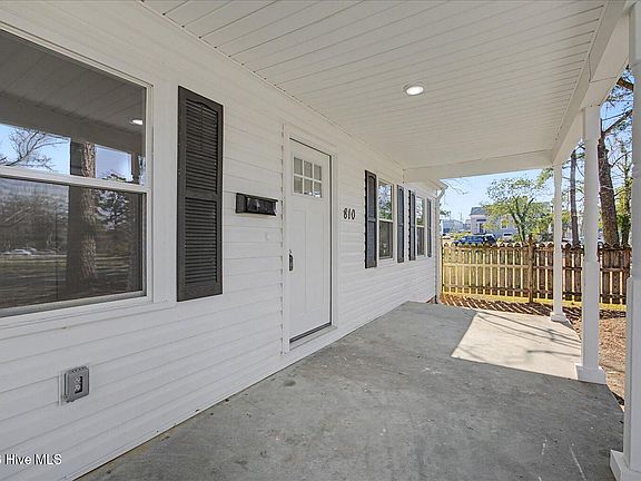 2nd image of 810 N Lee Street