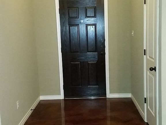 2nd image of 607 Fieldstone Dr
