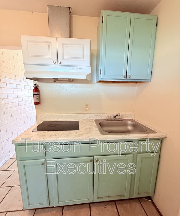 1st image of 232 W Flores St #6