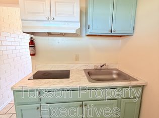 232 W Flores St #6, Tucson, AZ 85705