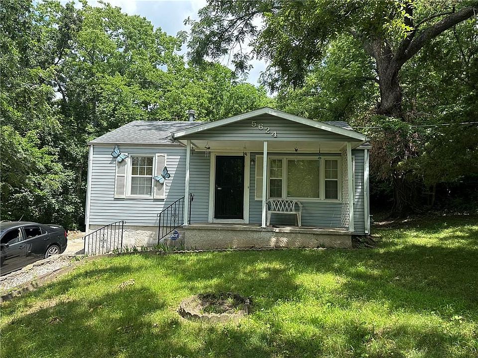 1st image of 5624 E 56th St
