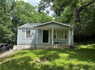 5624 E 56th St, Kansas City, MO 64130
