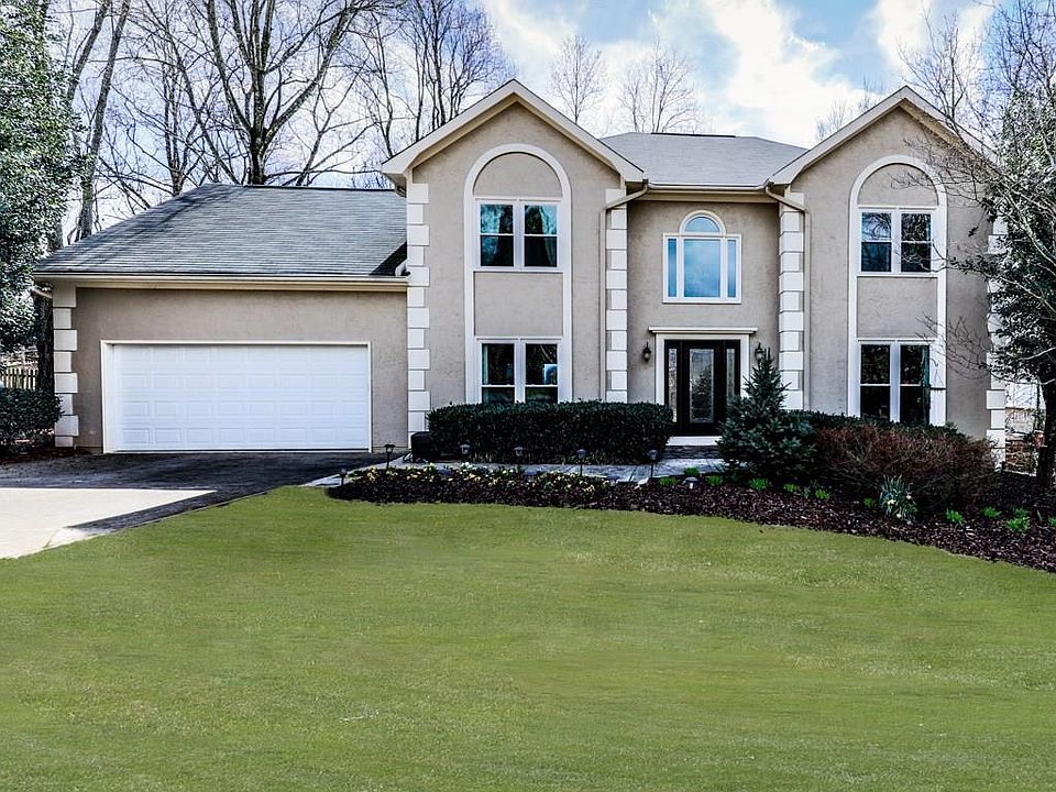 1st image of 4506 Ashmore Cir NE