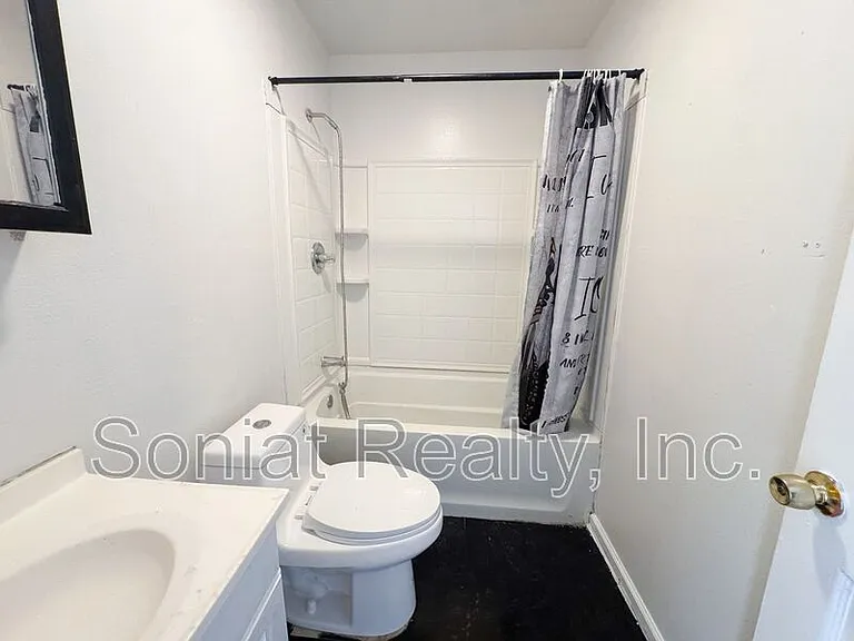3400 Elysian Fields Ave — Photo 10