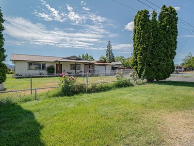 6181 Thistle Ln, Central Pt, OR, 97502