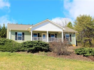 1830 New Stock Rd, Weaverville, NC 28787