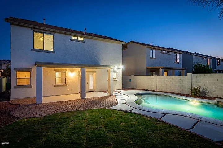 18606 W Sunnyslope Ln — Photo 44