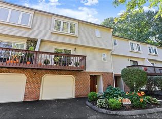 23 Huntington Hts #23, Shelton, CT 06484