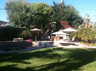 957 E Woodland Ln, Glendora, CA 91741