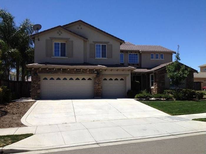 Welcome to Roper Cir