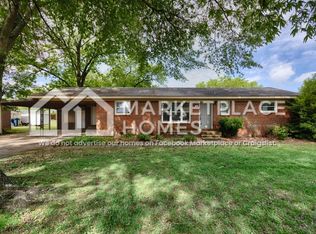 104 Edinburgh Dr, Athens, AL 35611