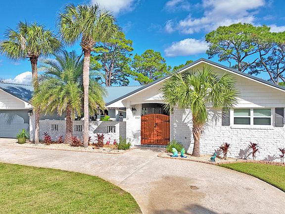 2nd image of 263 Lullwater Dr