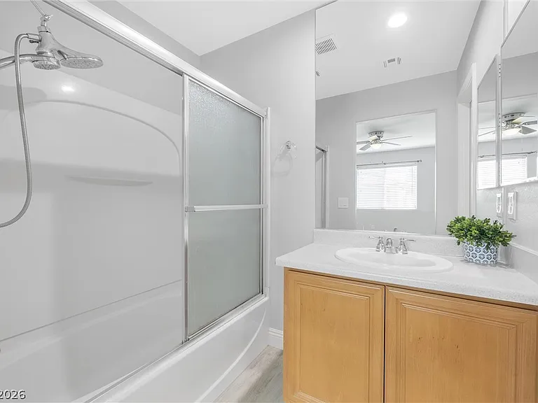 3314 Villa Fiori Ave — Photo 23