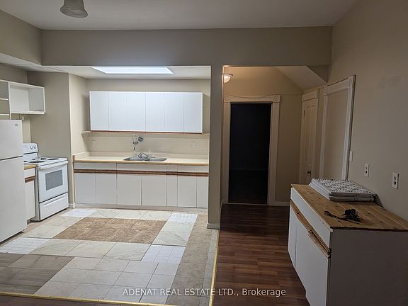 3rd image of 19734 Airport Rd