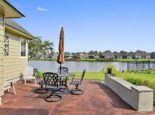 10576 Hill Pointe Ave, Baton Rouge, LA 70810