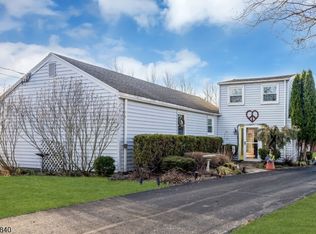 160 Stanton Rd, Flemington, NJ 08822